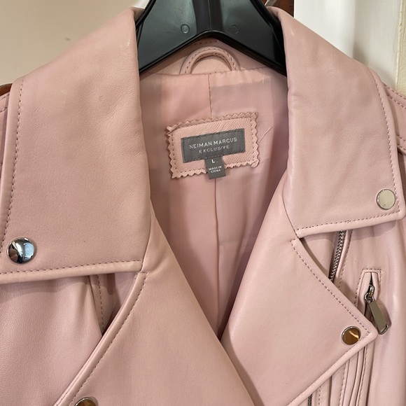 *Price Firm* Brand New Neiman Marcus Exclusive Pink Leather Moto Jacket Sz L - Picture 5 of 16